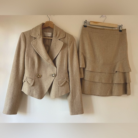 Ana Capri Jackets & Blazers - Ana Capri Le Collezioni Designer Skirt Suit Gold Tweed Size M
